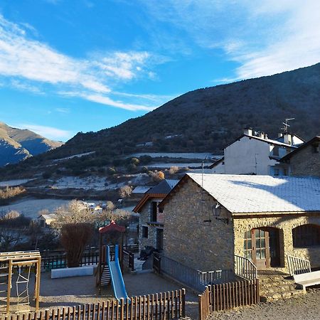 Tirvia Casa Rural La Comella المظهر الخارجي الصورة
