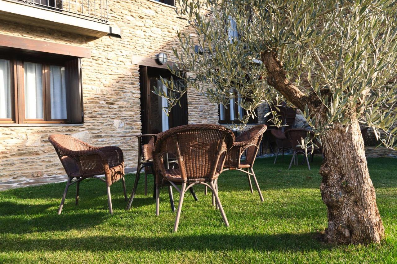 Tirvia Casa Rural La Comella المظهر الخارجي الصورة