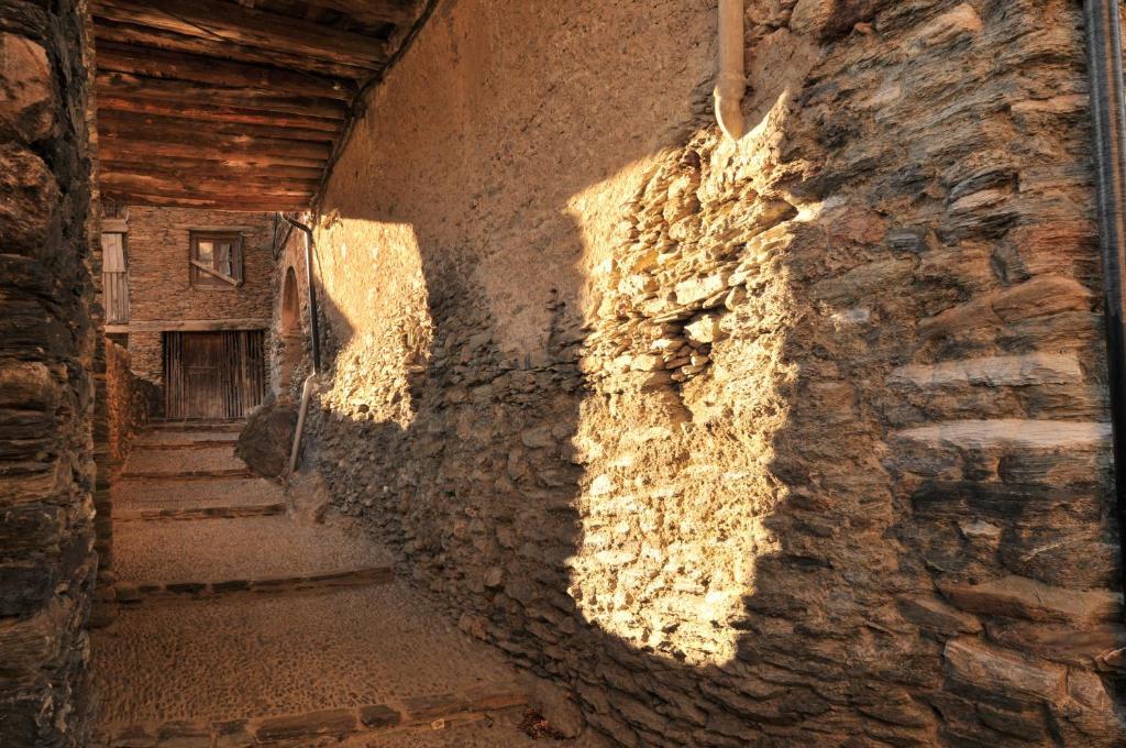 Tirvia Casa Rural La Comella المظهر الخارجي الصورة