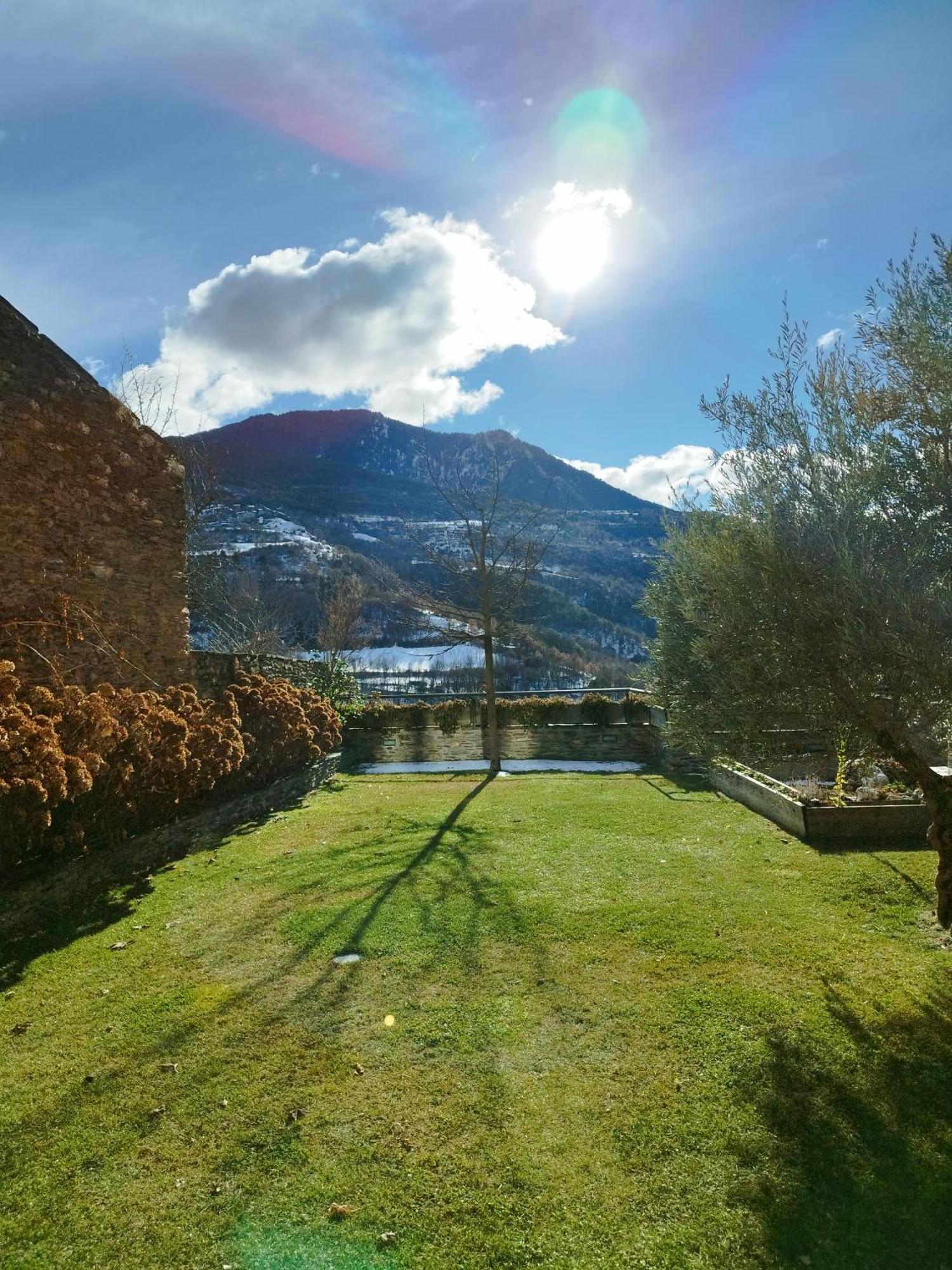 Tirvia Casa Rural La Comella المظهر الخارجي الصورة