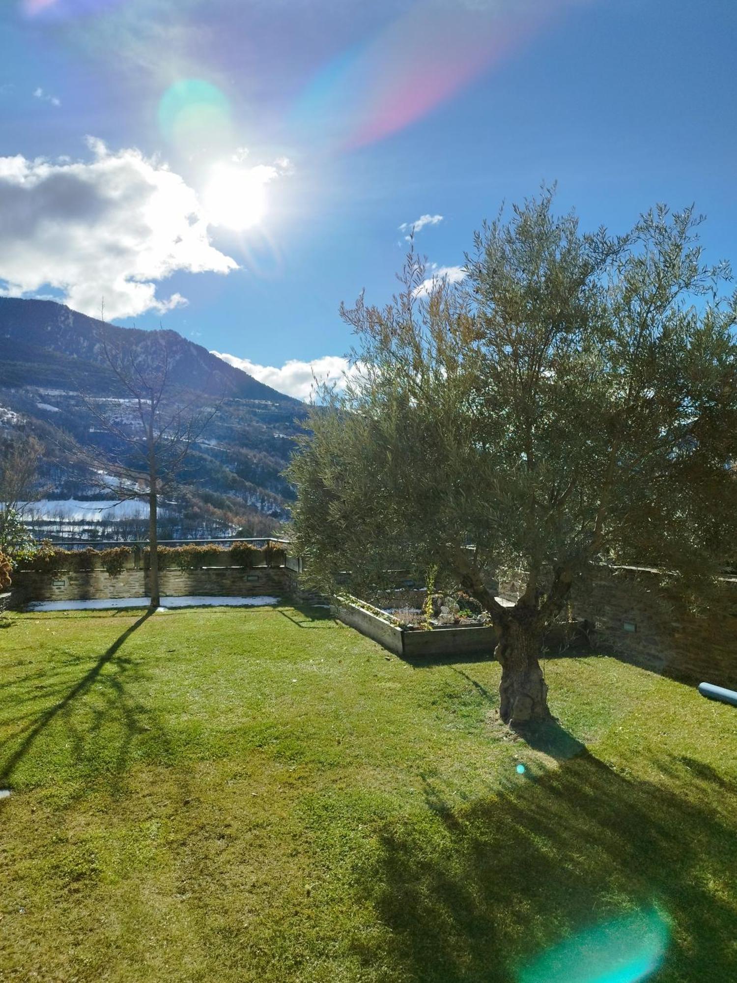 Tirvia Casa Rural La Comella المظهر الخارجي الصورة