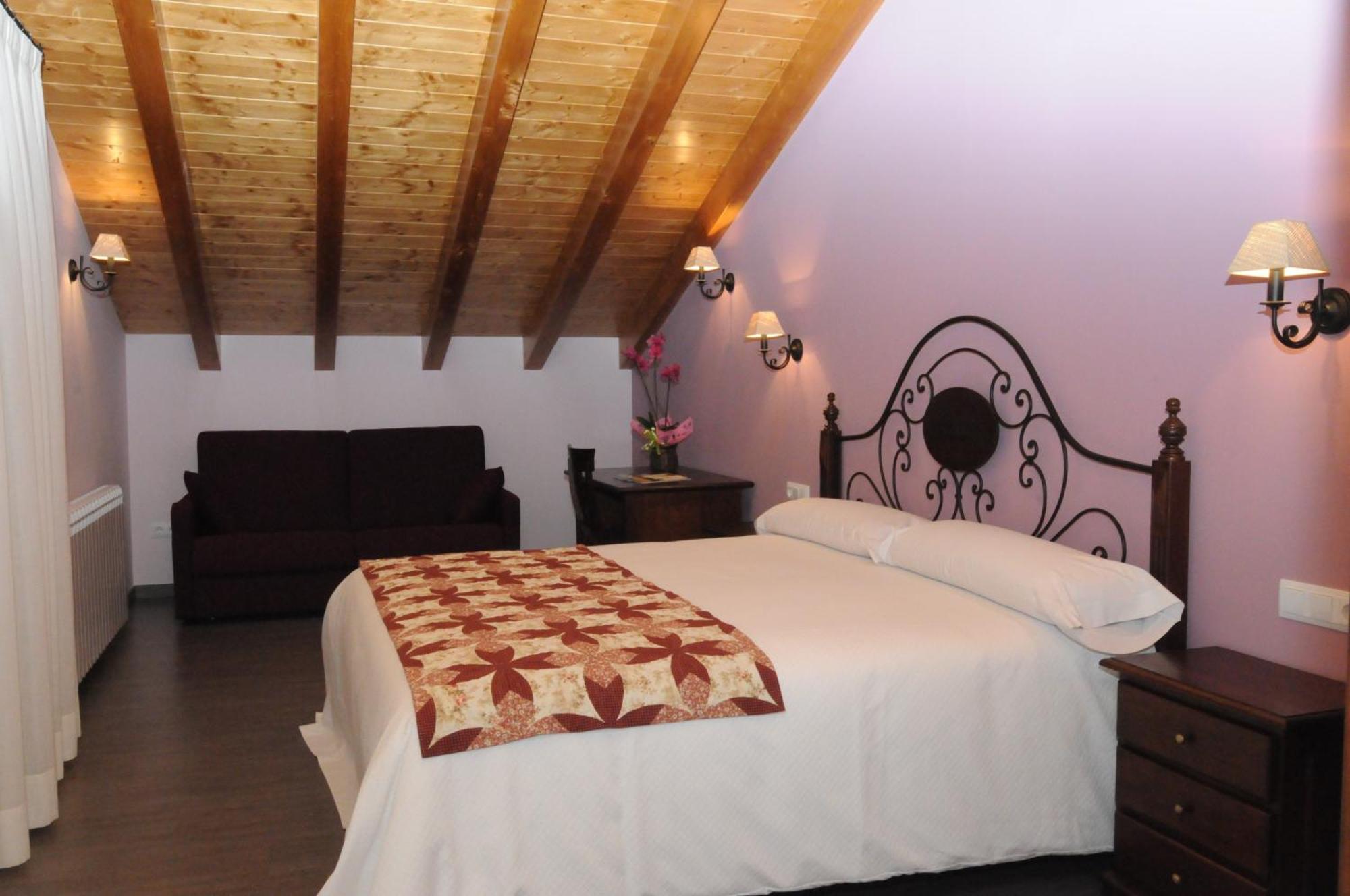 Tirvia Casa Rural La Comella المظهر الخارجي الصورة