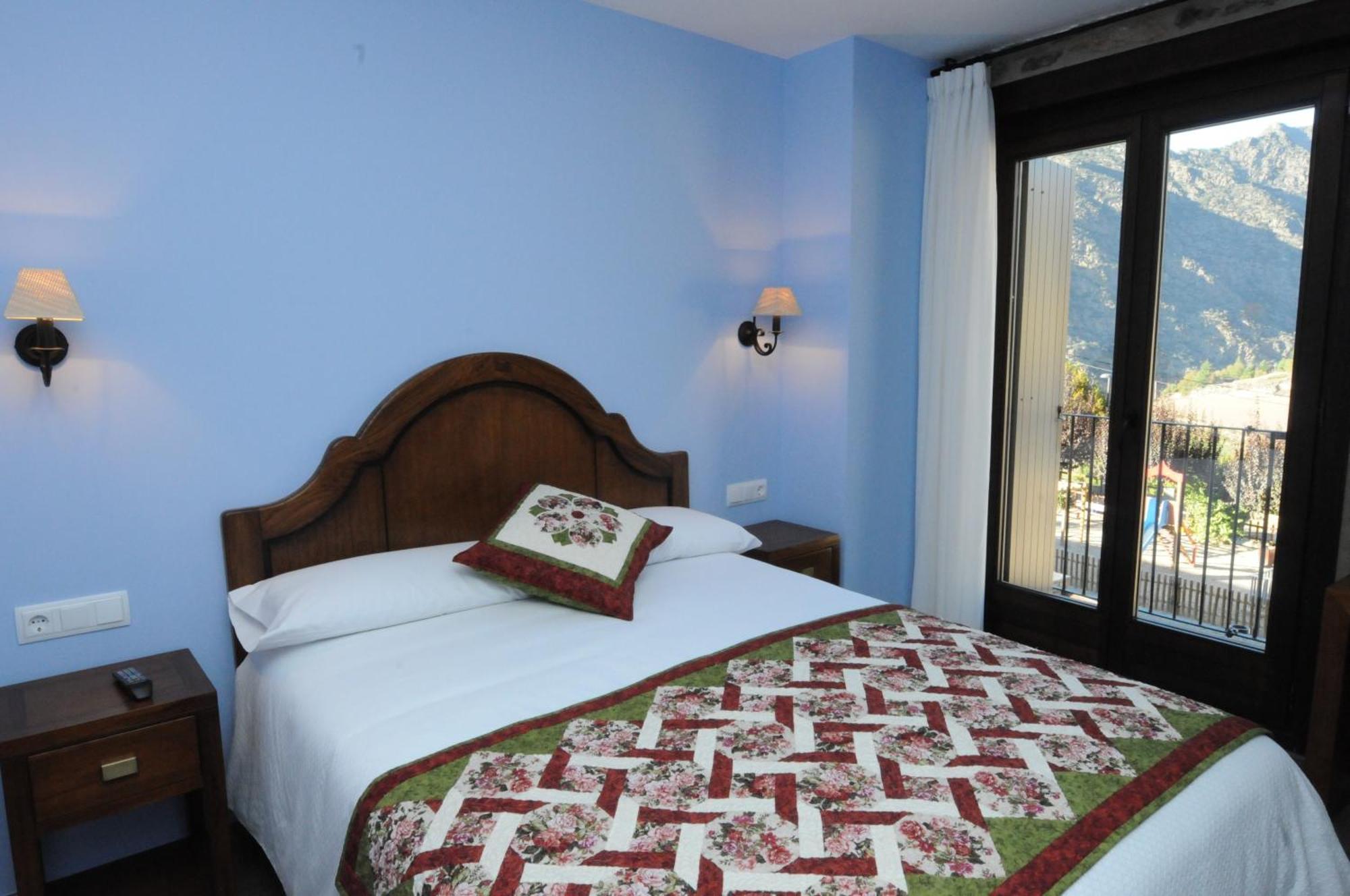 Tirvia Casa Rural La Comella المظهر الخارجي الصورة