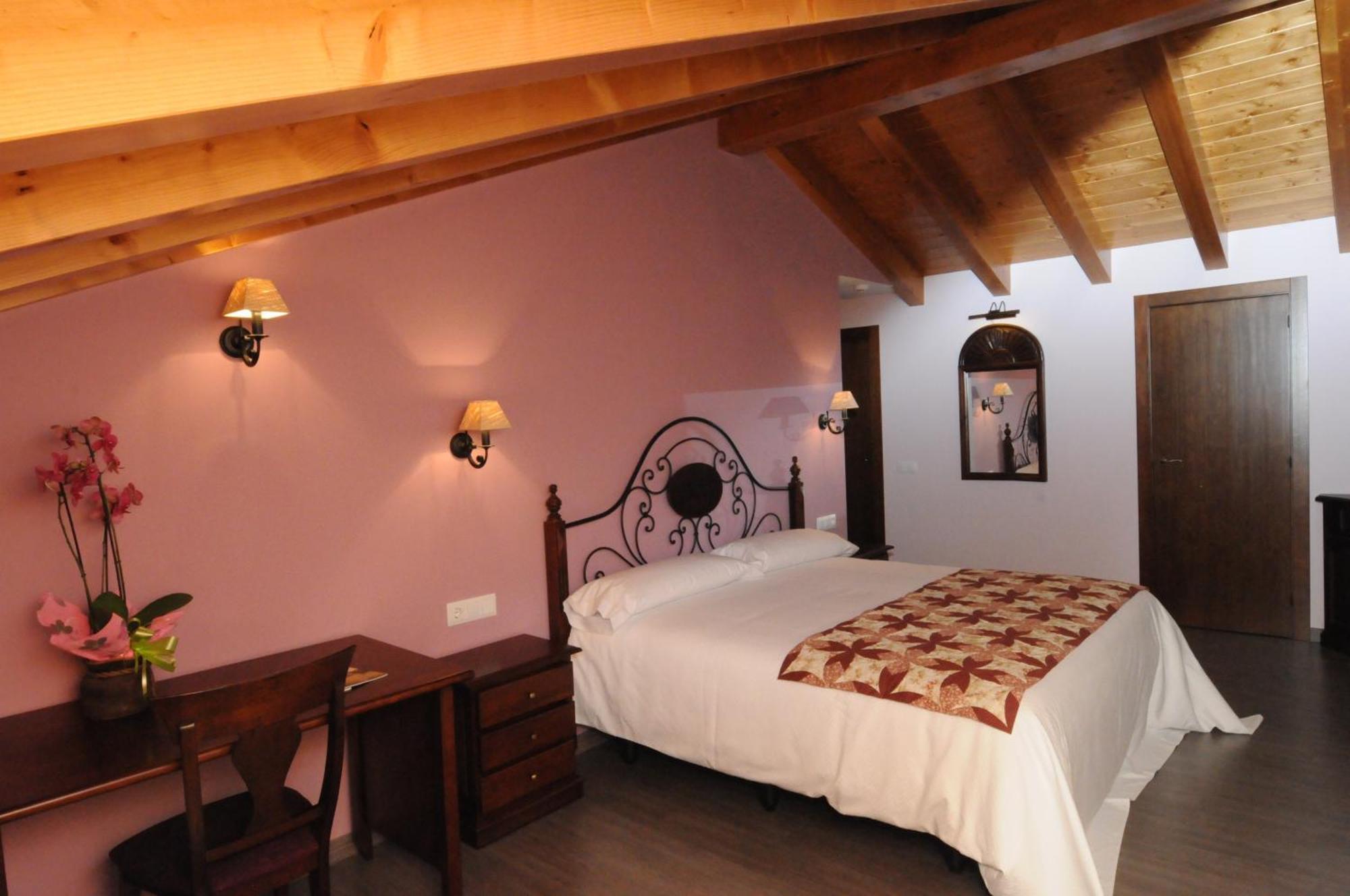 Tirvia Casa Rural La Comella المظهر الخارجي الصورة
