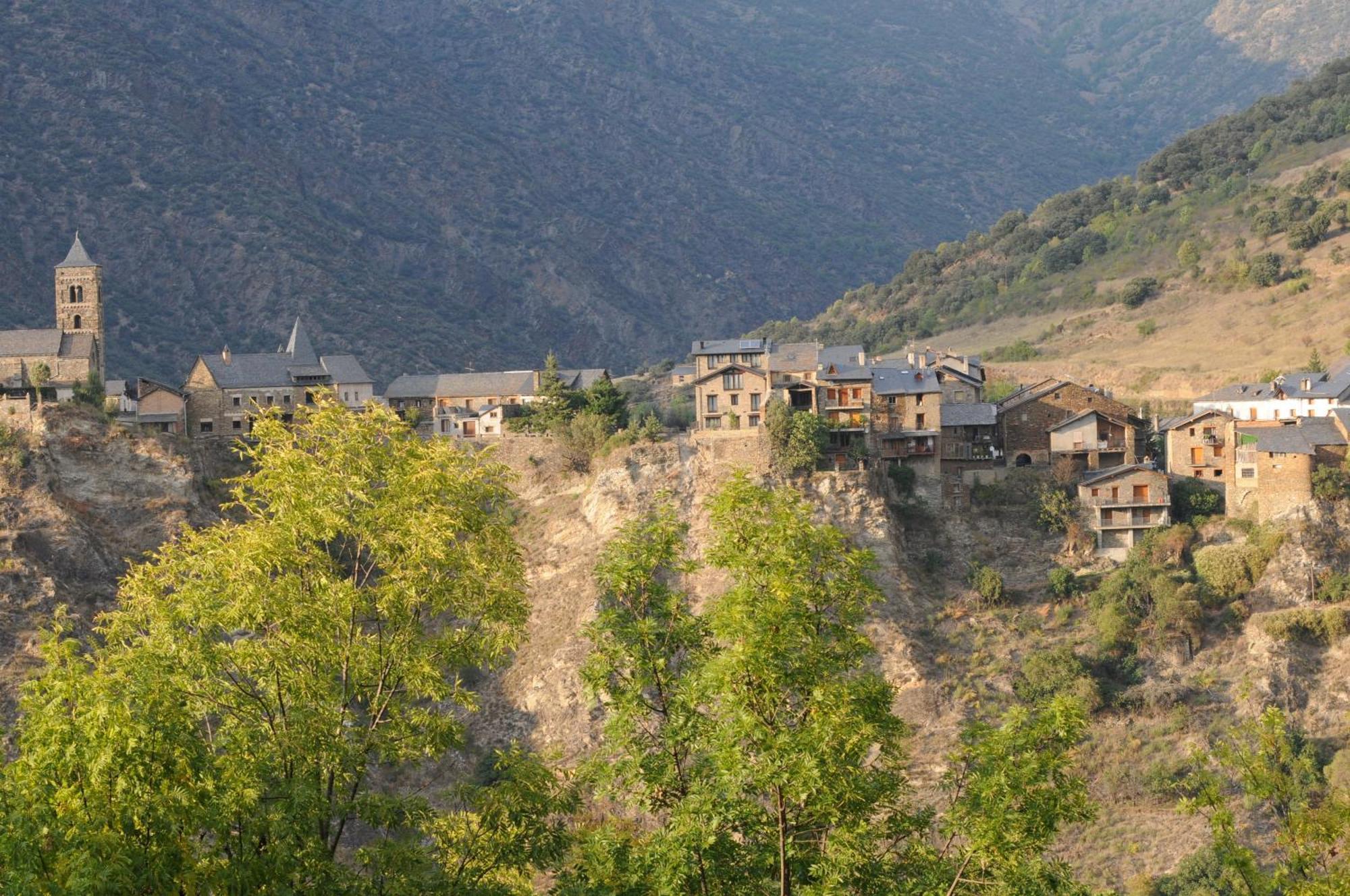 Tirvia Casa Rural La Comella المظهر الخارجي الصورة