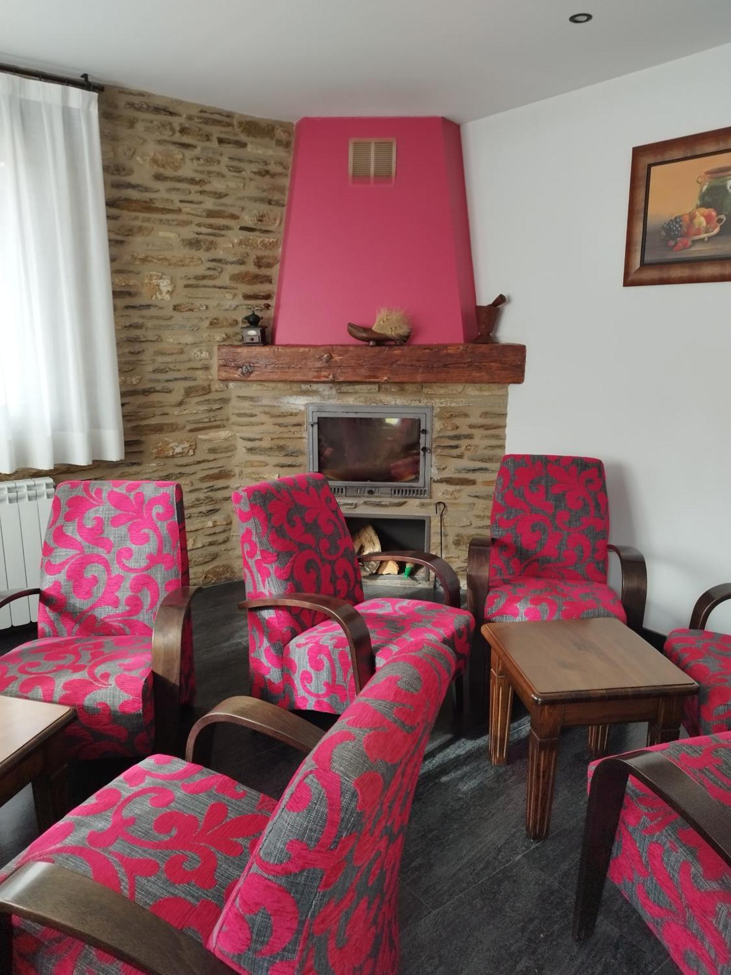 Tirvia Casa Rural La Comella المظهر الخارجي الصورة